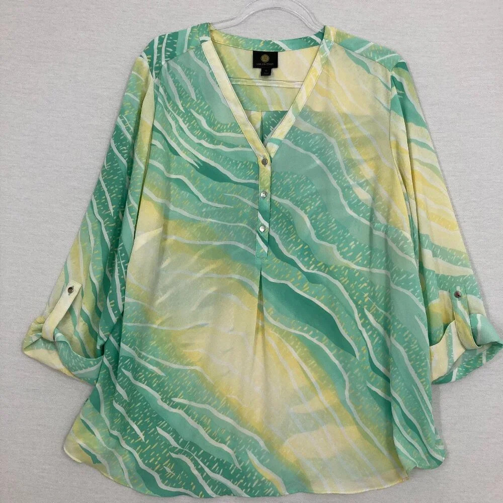 JM Collection Blue Tan Soft Lightweight Rolled Tab V Neck Popover Top XL